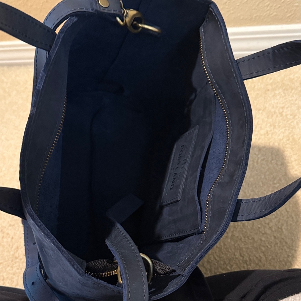 Portland Leather Medium Crossbody Tote - Deep Water - Picture 3 of 3